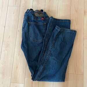 Wrangler straight fit jeans